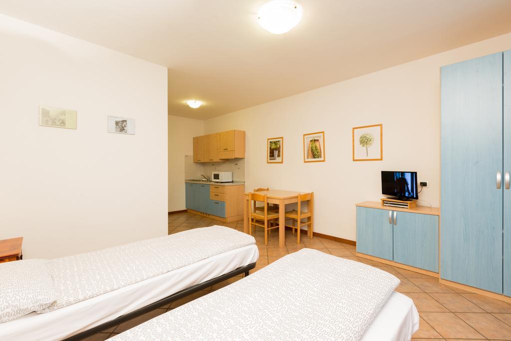 Bait Del Pont Aparthotel Ливиньо Екстериор снимка