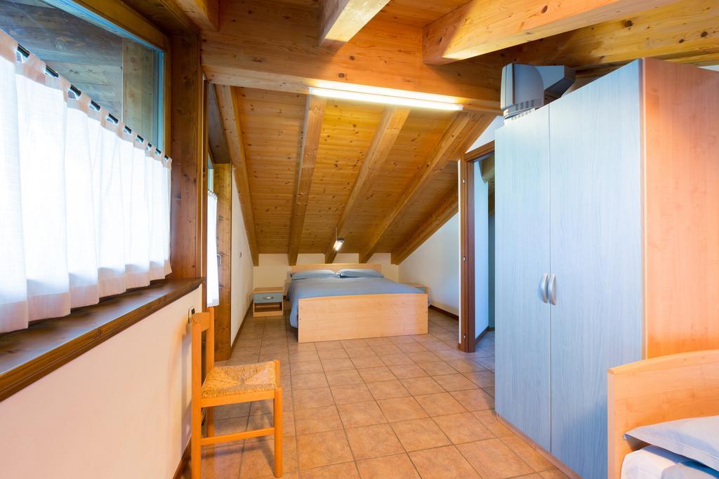 Bait Del Pont Aparthotel Ливиньо Екстериор снимка
