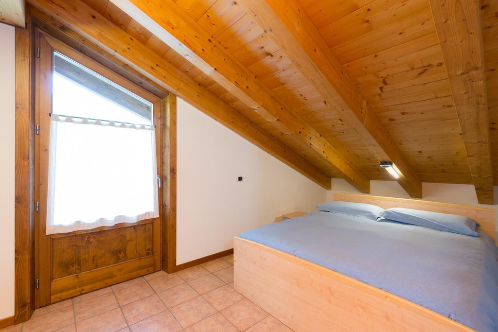 Bait Del Pont Aparthotel Ливиньо Екстериор снимка