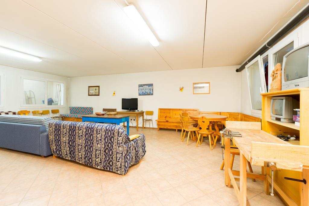 Bait Del Pont Aparthotel Ливиньо Екстериор снимка