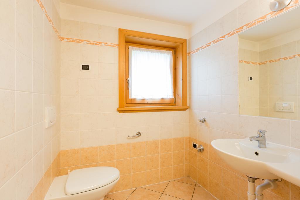 Bait Del Pont Aparthotel Ливиньо Екстериор снимка