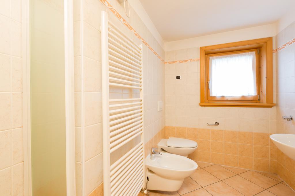 Bait Del Pont Aparthotel Ливиньо Екстериор снимка
